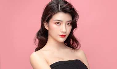 女性の画像