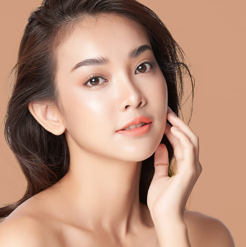 女性の画像